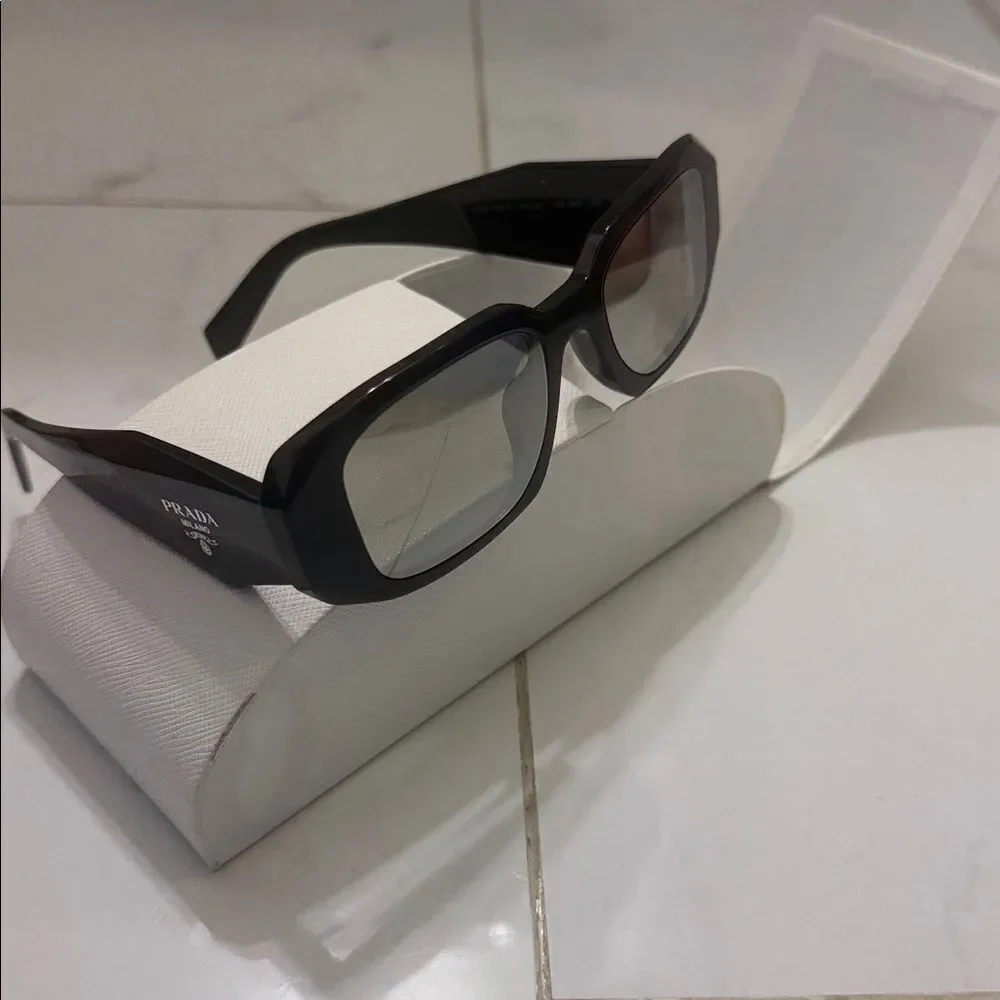 Prada stylish black